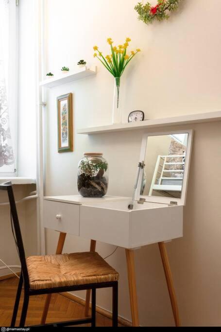 Spacious Retro Flat Close To National Stadium Varsóvia Exterior foto